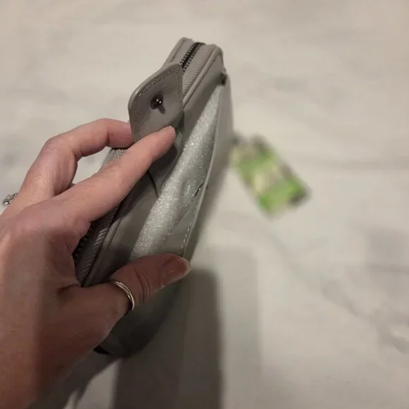 Badgley Mischka Grey Wallet/Phone Holder #0014 - Picture 2 of 4